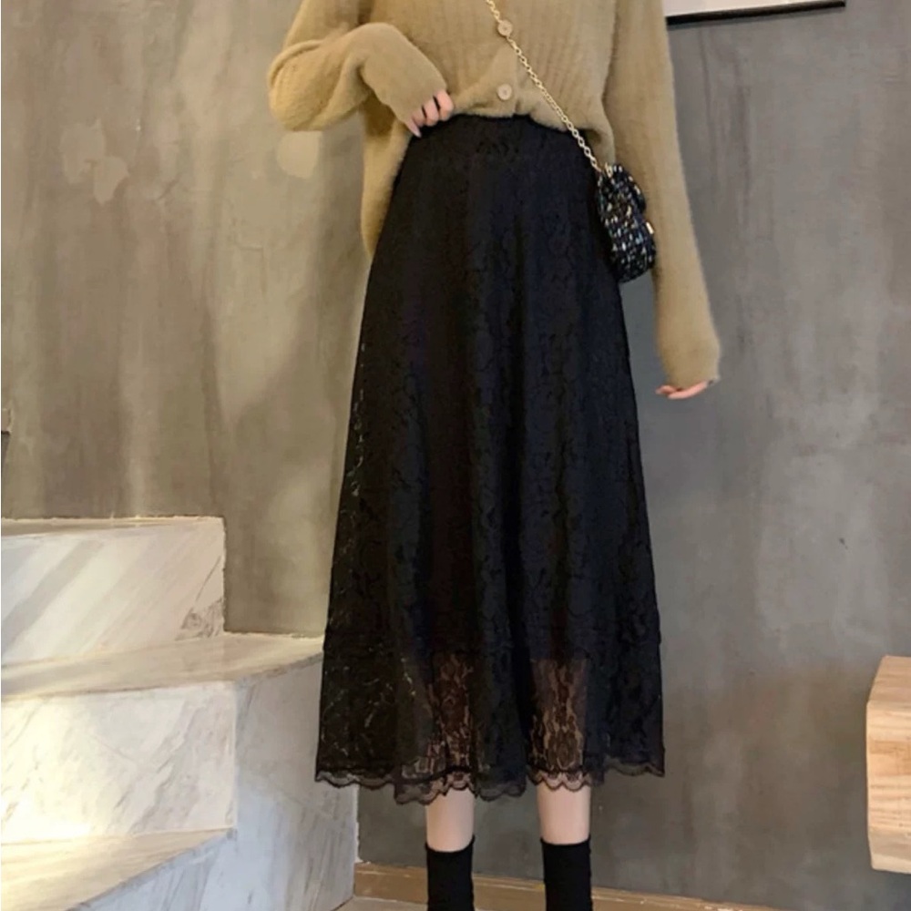 Elegant Black Lace Skirt